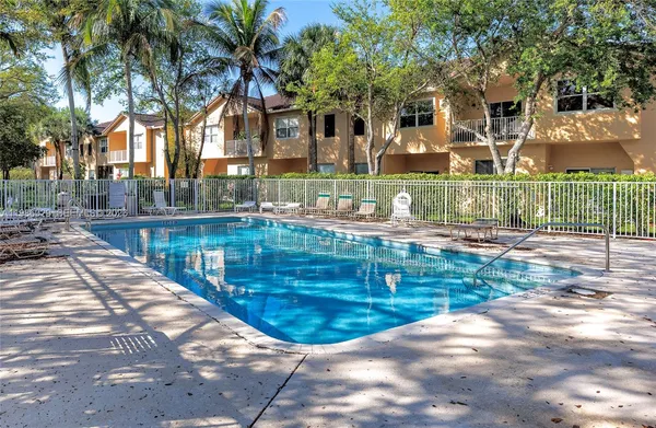 $2,500 | 2905 Crestwood Terrace, Unit 3203, Margate, FL 33063