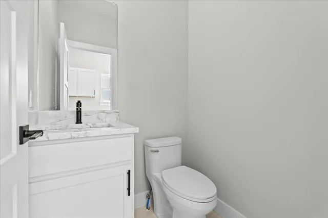 $499,900 | 37642 Scone Court, Livonia, MI 48154