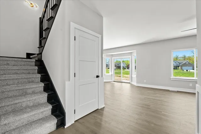 $499,900 | 37642 Scone Court, Livonia, MI 48154