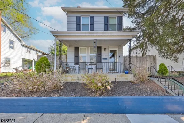 $335,000 | 389 Grant Street, Phillipsburg, NJ 08865
