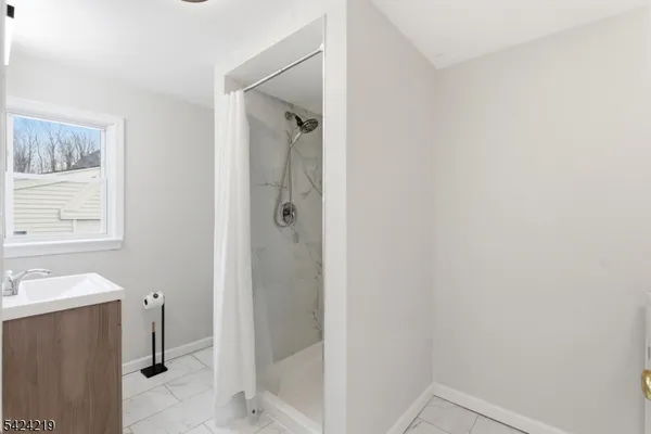 $569,900 | 129 Willow Avenue, Matawan, NJ 07747