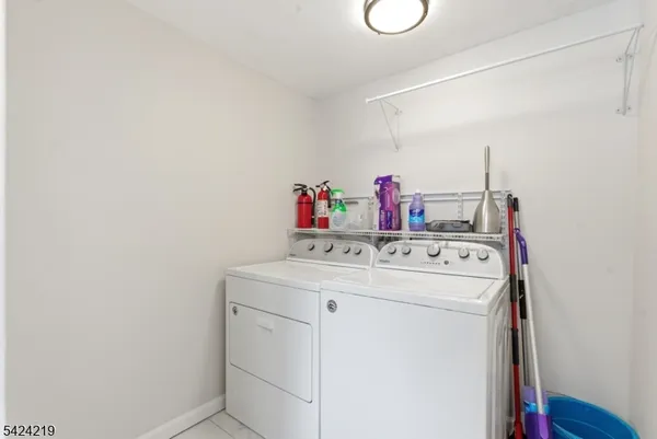 $569,900 | 129 Willow Avenue, Matawan, NJ 07747