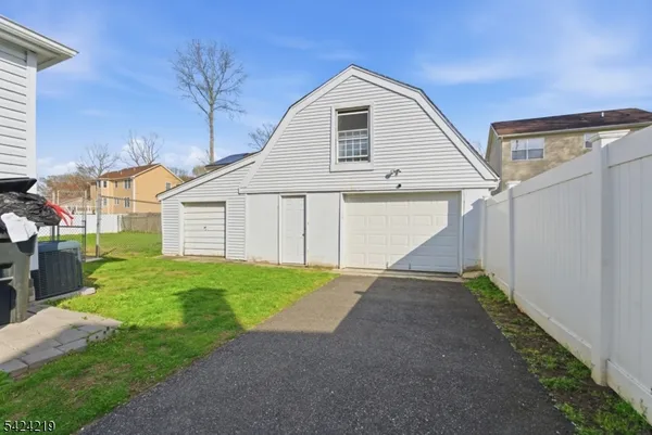 $569,900 | 129 Willow Avenue, Matawan, NJ 07747