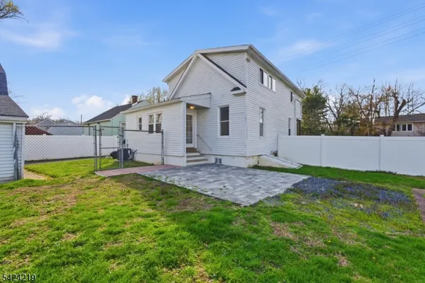 $569,900 | 129 Willow Avenue, Matawan, NJ 07747