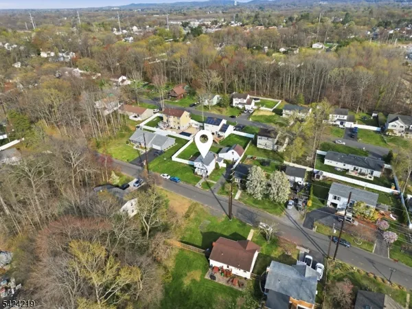 $569,900 | 129 Willow Avenue, Matawan, NJ 07747