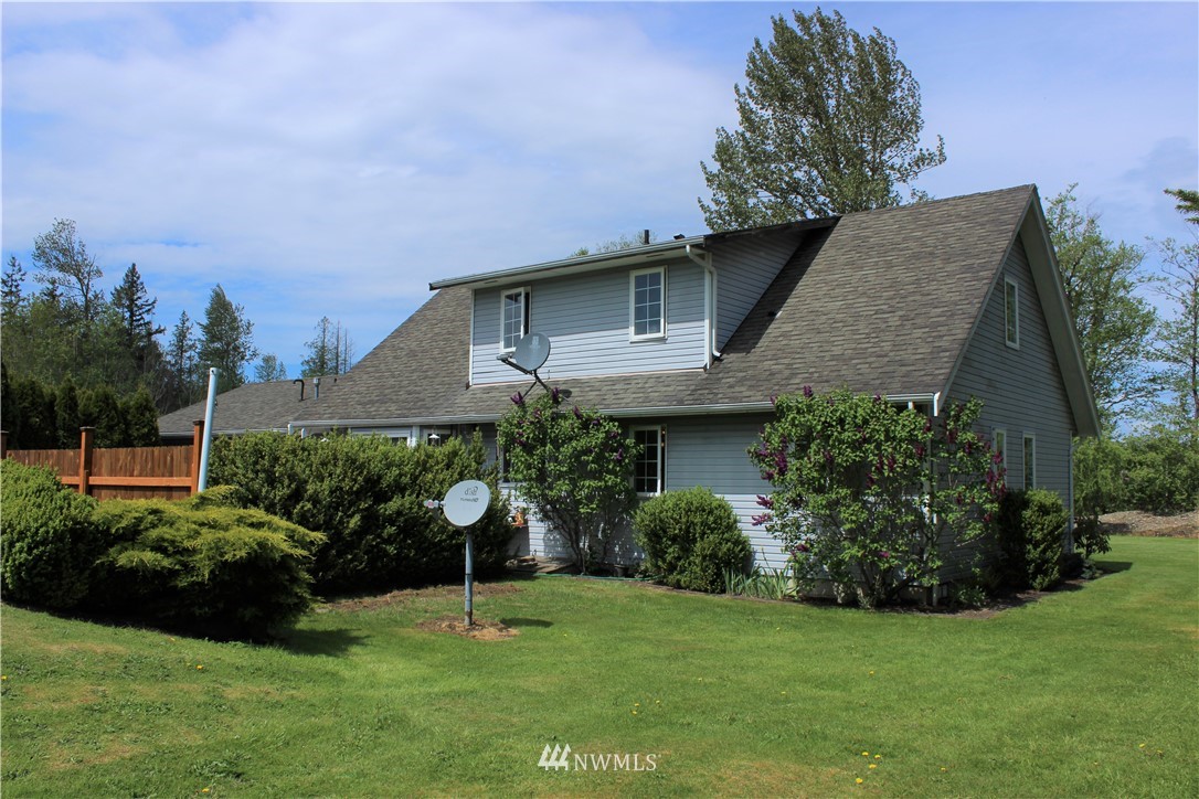 3783 Gilmore Road Everson, WA 98247 - Photo 2 of 40