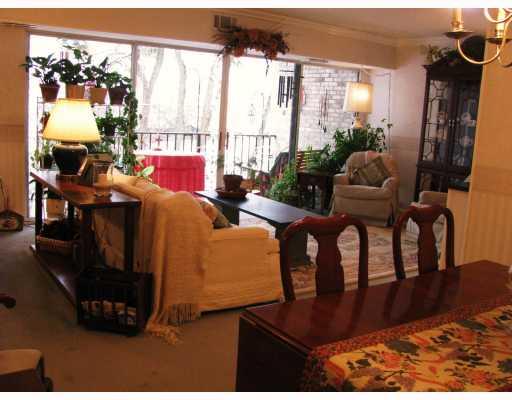 2160 Greentree Road, Unit 404W Pittsburgh, PA 15220 - Photo 4 of 16 Living Room. Sliding doors open to a private balcony