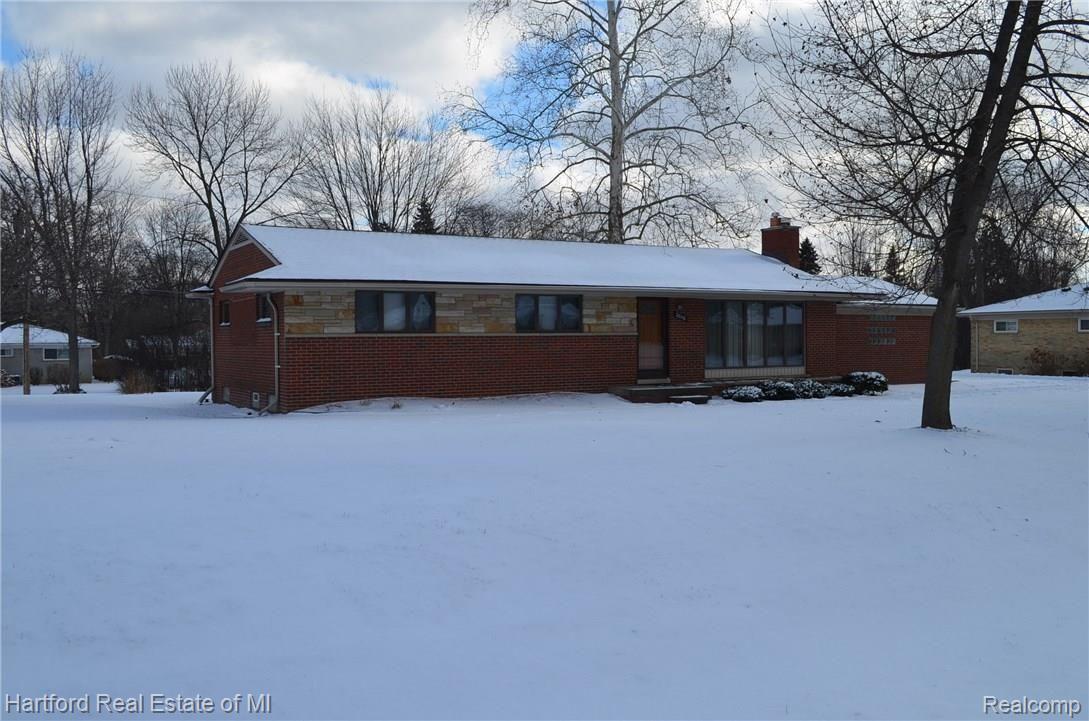 28158 Hawberry Road Farmington, MI 48331 - Photo 3 of 33 Hawberry29.JPG