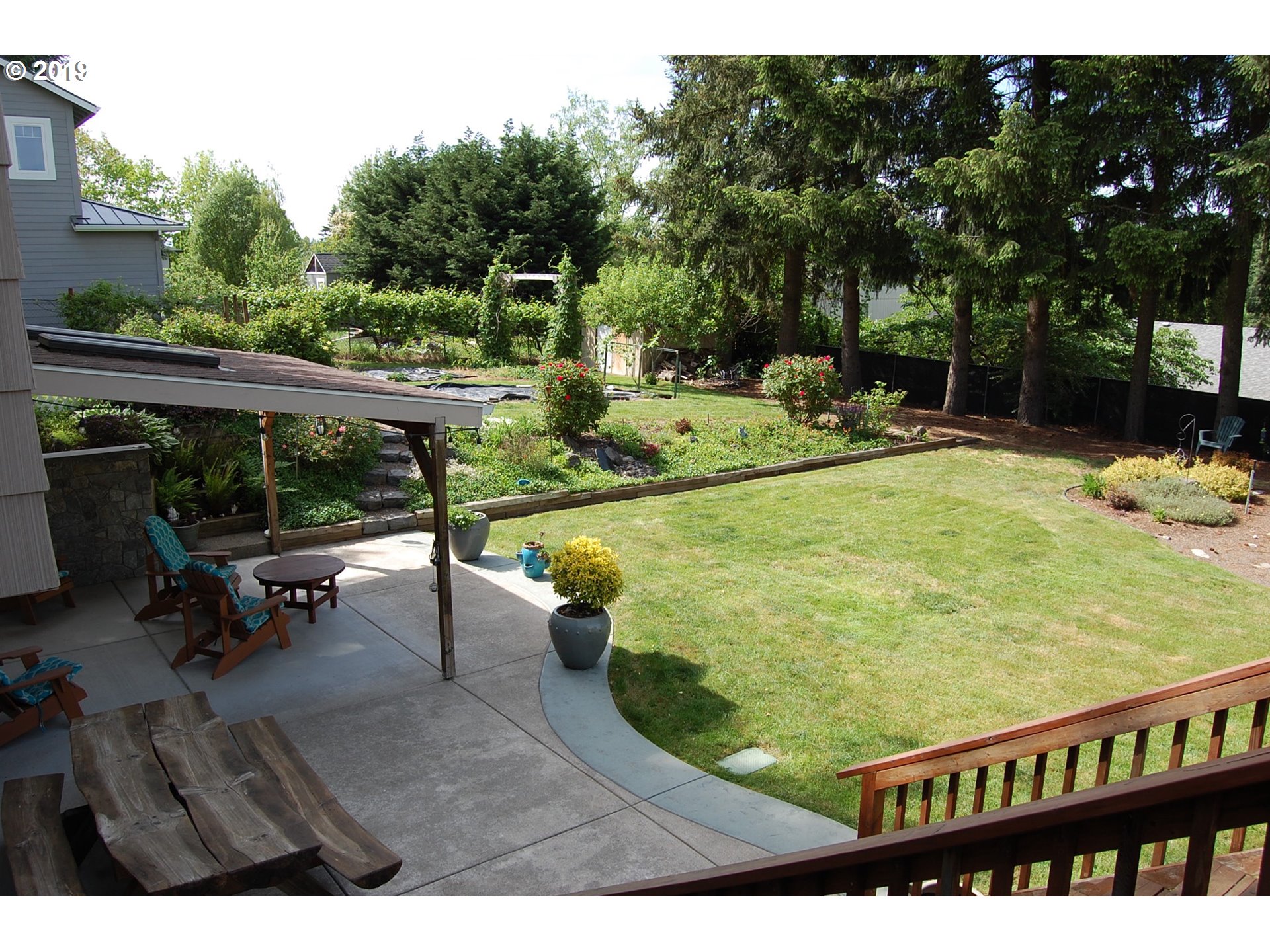 16705 Southwest Hart Road Beaverton, OR 97007 - Photo 24 of 32 Backyard