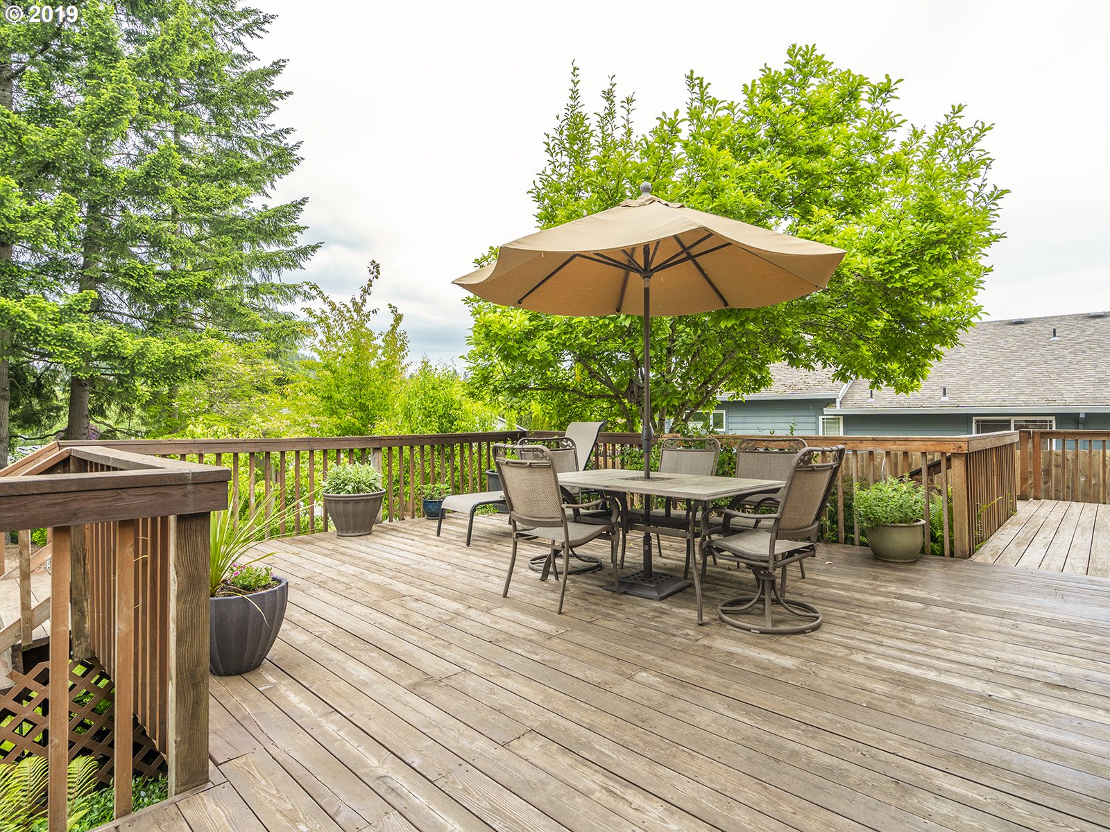 16705 Southwest Hart Road Beaverton, OR 97007 - Photo 28 of 32 Deck