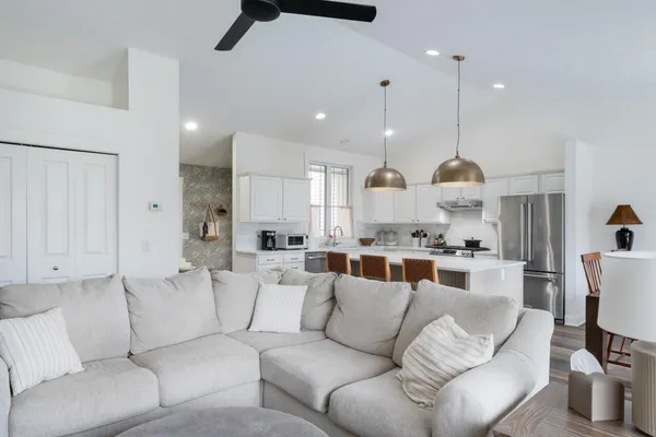 $259,900 | 1361 South Village Circle, Kalamazoo, MI 49009