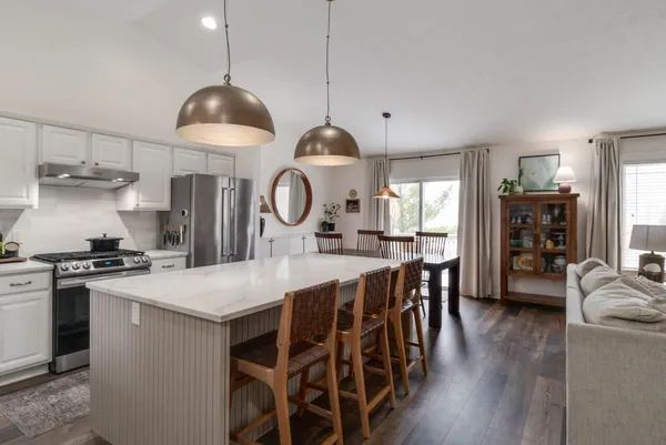 $259,900 | 1361 South Village Circle, Kalamazoo, MI 49009