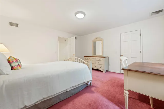 $1,495,000 | 60 Pheasant Drive, East Greenwich, RI 02818