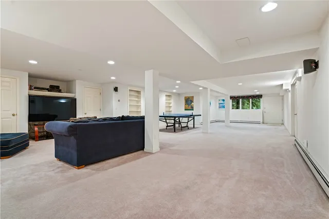 $1,495,000 | 60 Pheasant Drive, East Greenwich, RI 02818