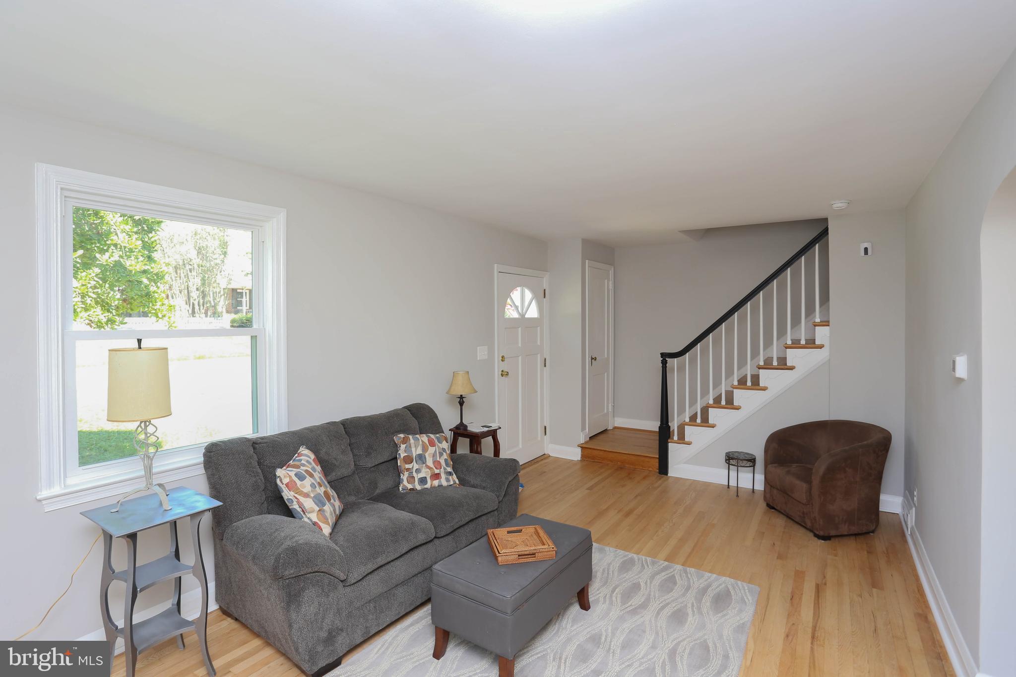 19 Tanglewood Road Baltimore, MD 21228 - Photo 11 of 28 Freshly refinished hardwoods