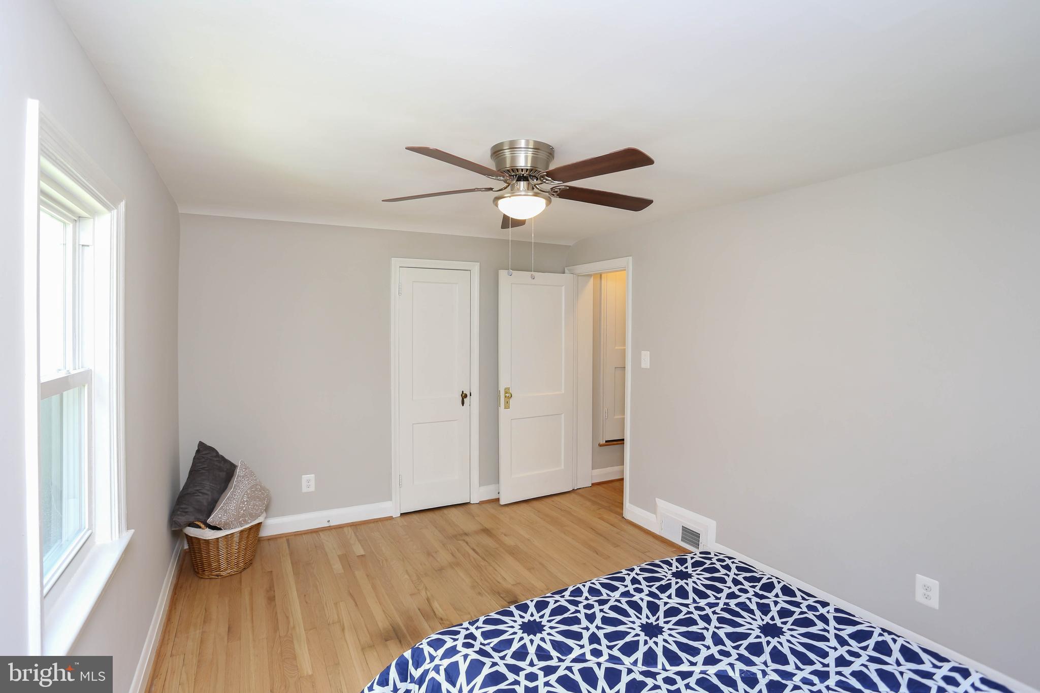 19 Tanglewood Road Baltimore, MD 21228 - Photo 20 of 28 Bedroom 2 2nd floor