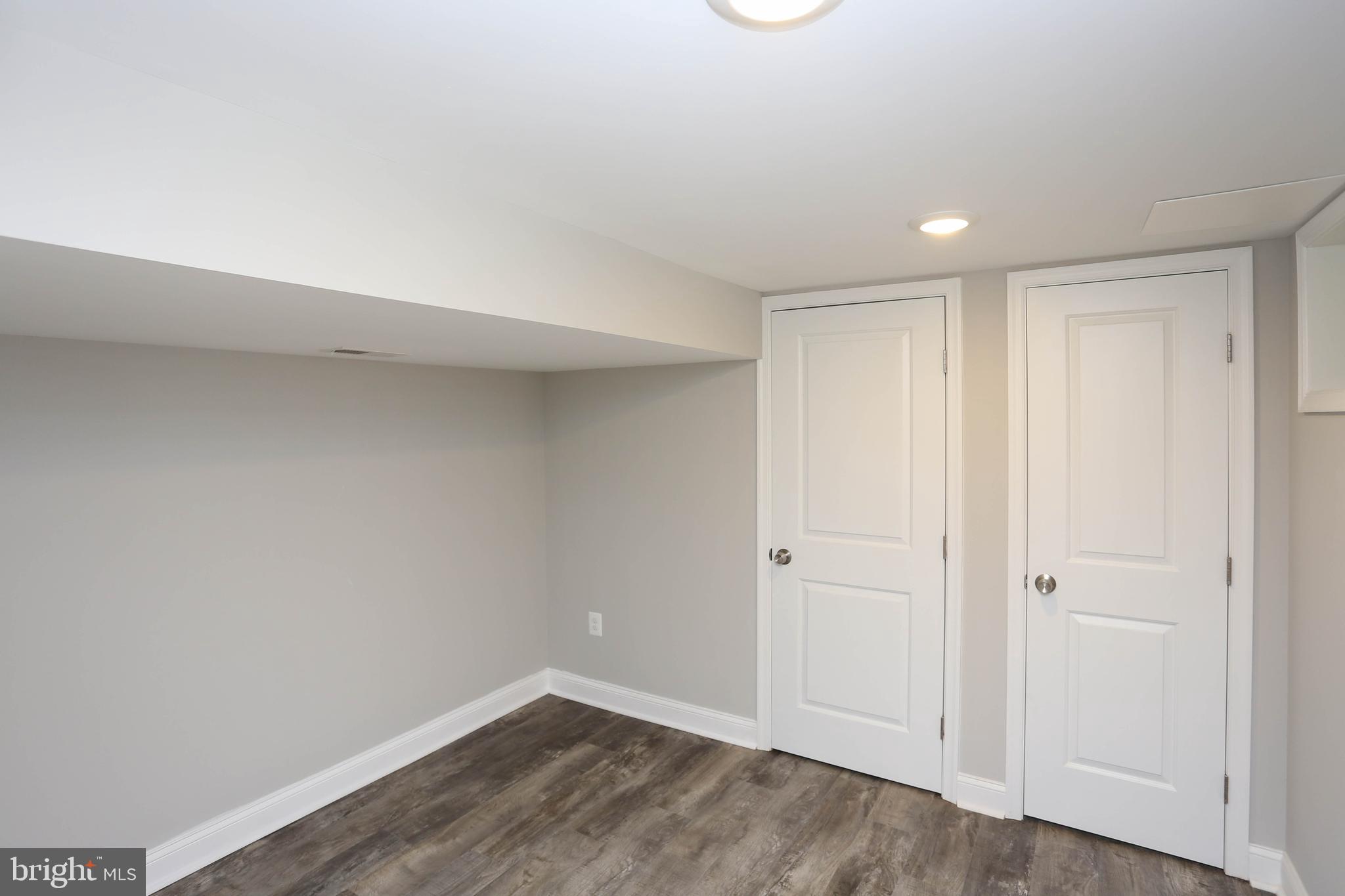 19 Tanglewood Road Baltimore, MD 21228 - Photo 27 of 28 Basement bedroom