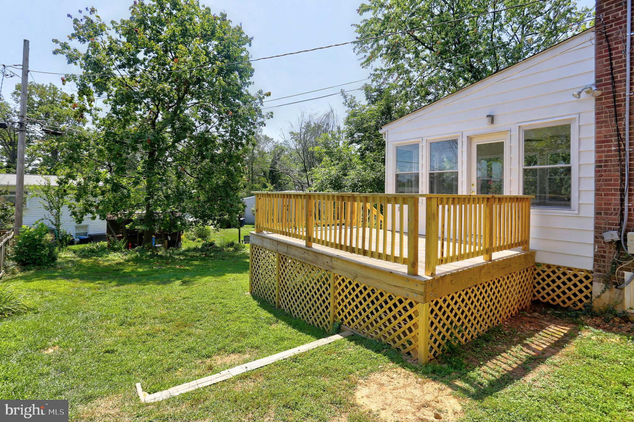 19 Tanglewood Road Baltimore, MD 21228 - Photo 7 of 28 Who doesn't love a brand new deck?
