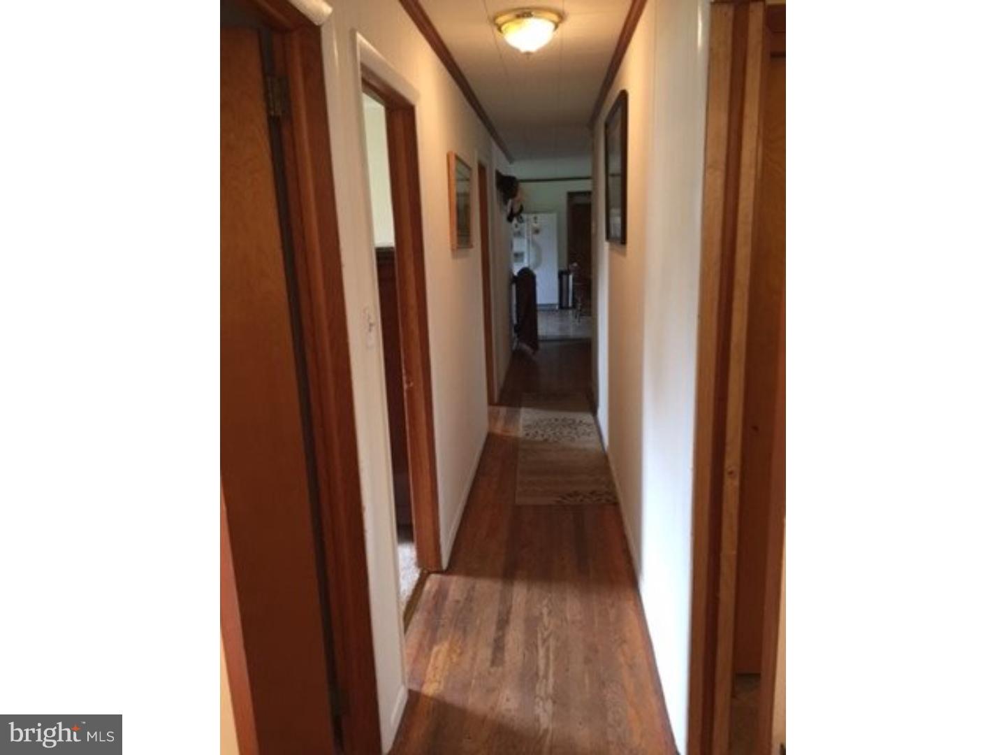 441 Stauffer Road Atglen, PA 19310 - Photo 19 of 25 Hallway