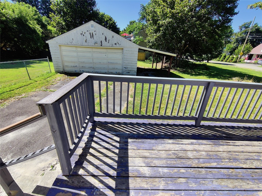 2004 Vestal Road Vestal, NY 13850 - Photo 18 of 19