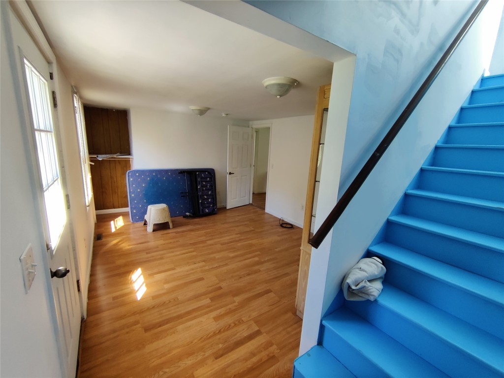 2004 Vestal Road Vestal, NY 13850 - Photo 9 of 19