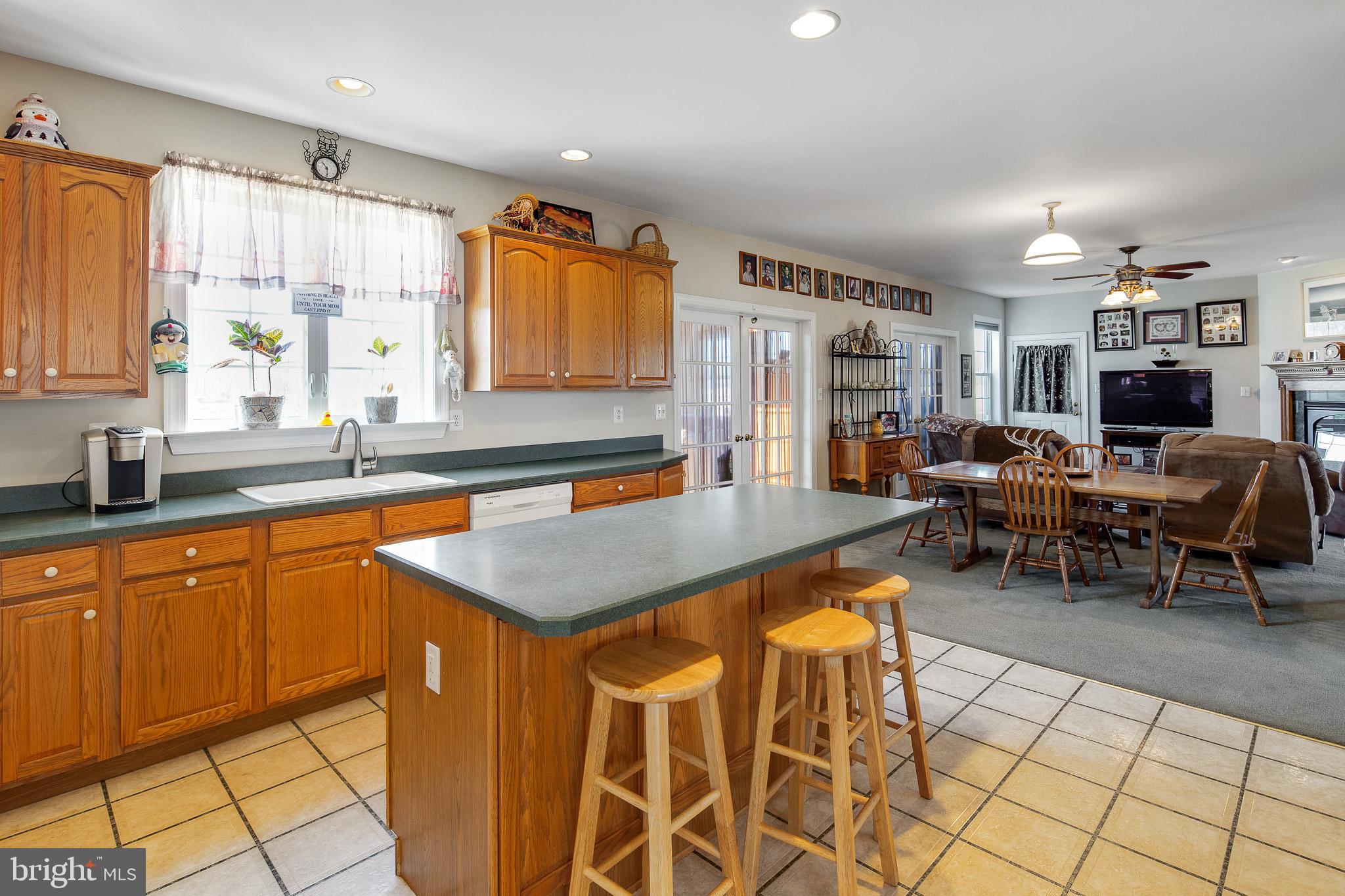 910 Grears Corner Road Townsend, DE 19734 - Photo 2 of 21