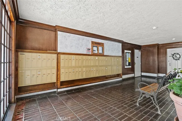 $519,000 | 360 South Euclid Avenue, Unit 219, Pasadena, CA 91101