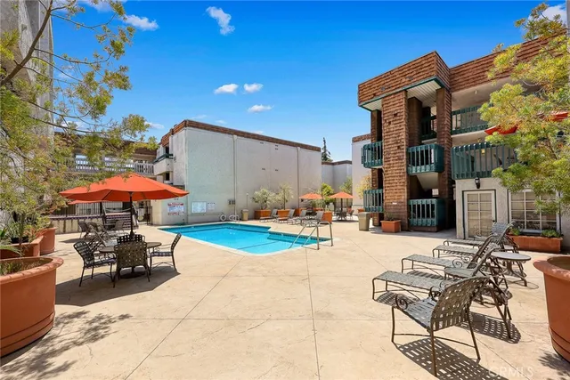 $519,000 | 360 South Euclid Avenue, Unit 219, Pasadena, CA 91101