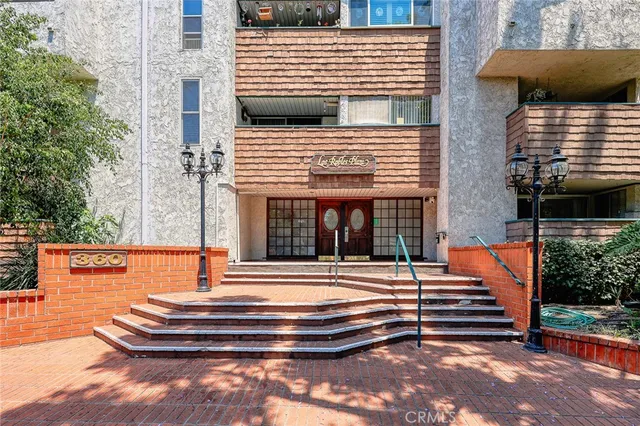 $519,000 | 360 South Euclid Avenue, Unit 219, Pasadena, CA 91101