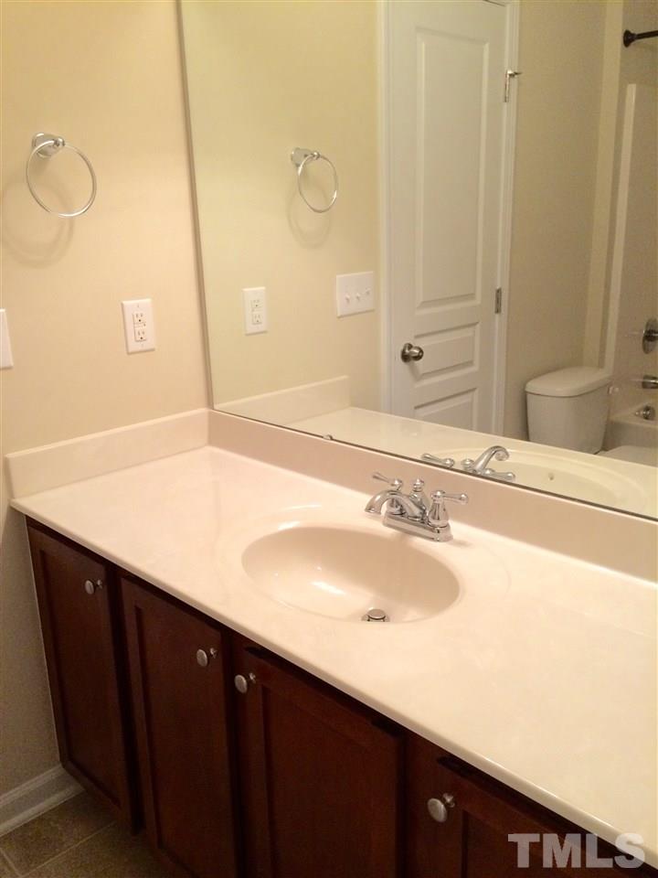 512 Dragby Lane Raleigh, NC 27603 - Photo 10 of 21