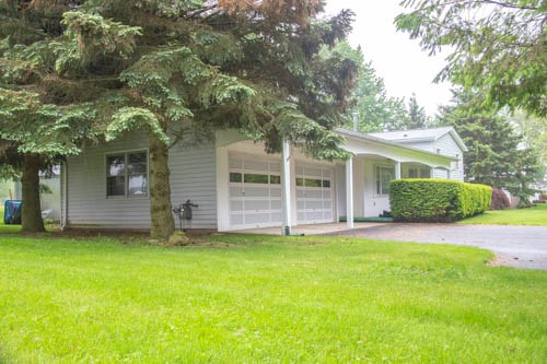 502 Salt Road Webster, NY 14580 - Photo 1 of 1 2 CAR ATTACHED GAR