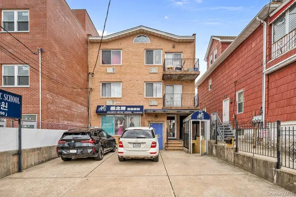 $2,630,000 | 43-07 162nd Street | Murray Hill - Flushing