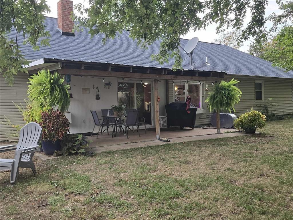 703 Northeast 102P Road Clinton, MO 64735 - Photo 4 of 41