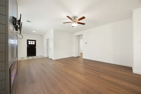 $2,200 | 31411 Horseshoe Meadow Bend Lane, Fulshear, TX 77441