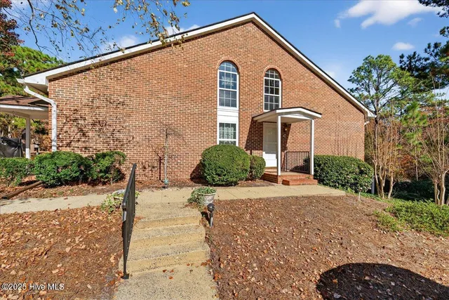 $310,000 | 9265 US 15-501 Highway, Pinehurst, NC 28374