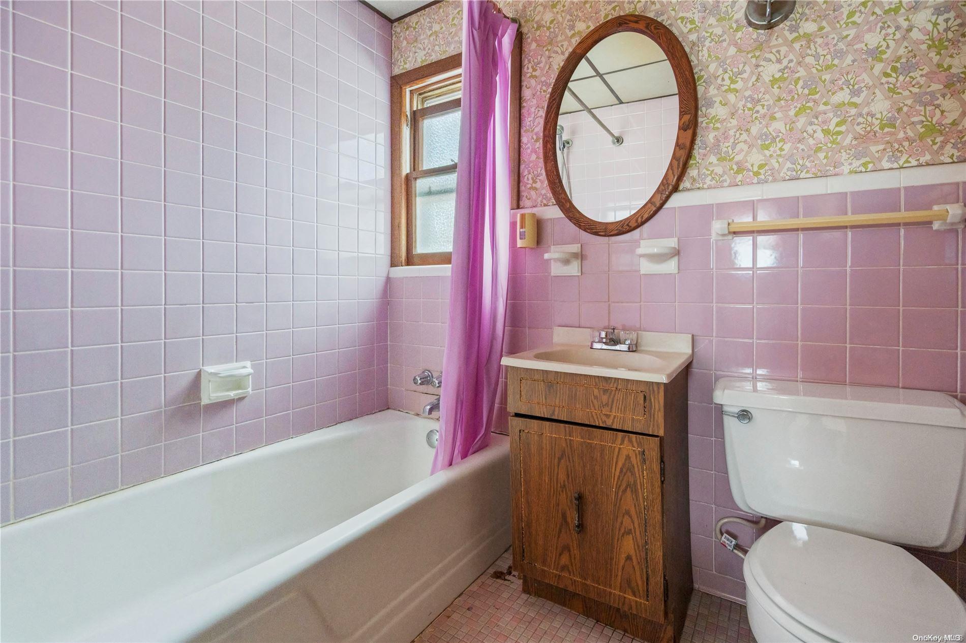 91-32 79th Street Queens, NY 11421 - Photo 15 of 19