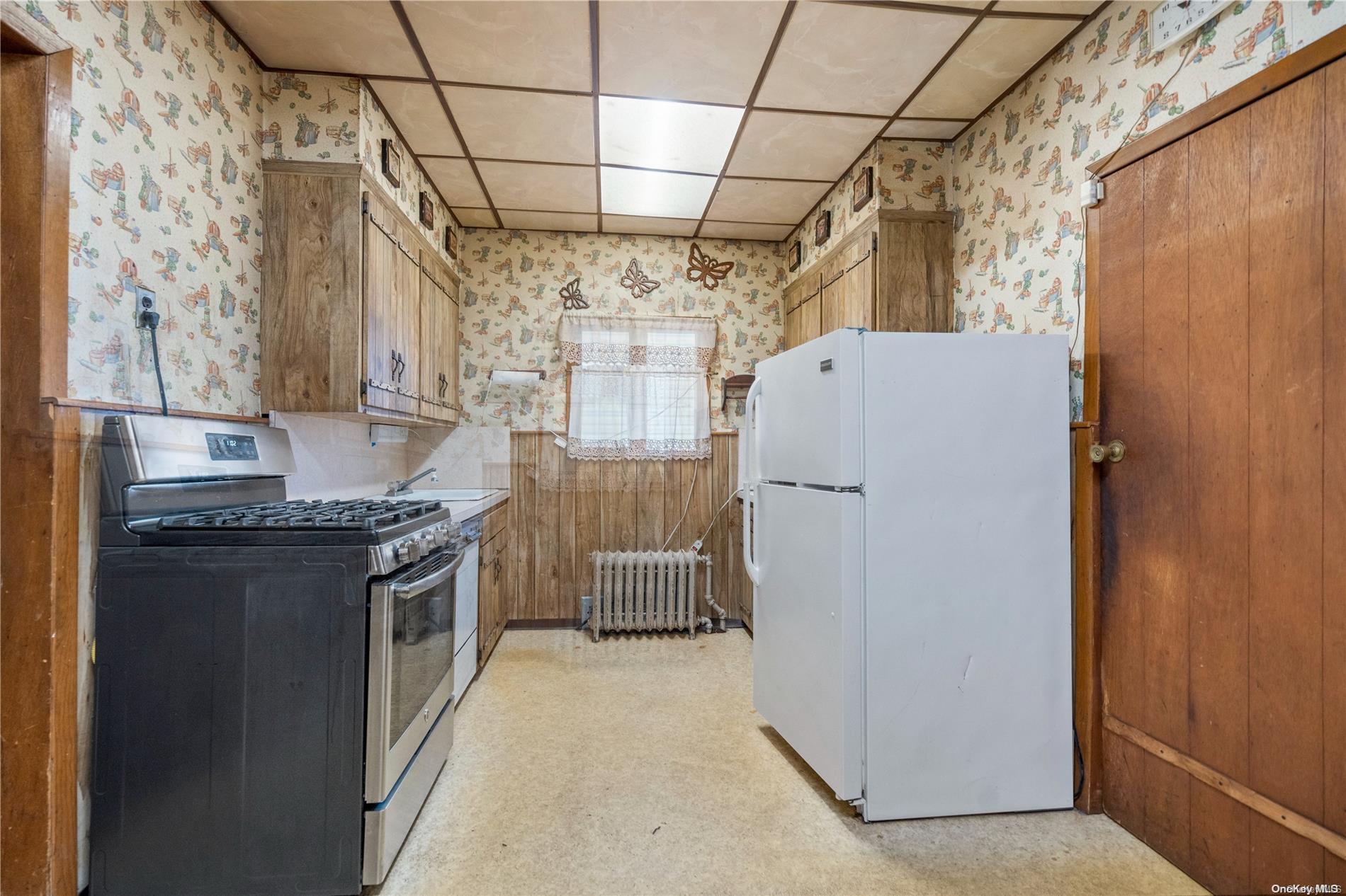 91-32 79th Street Queens, NY 11421 - Photo 8 of 19