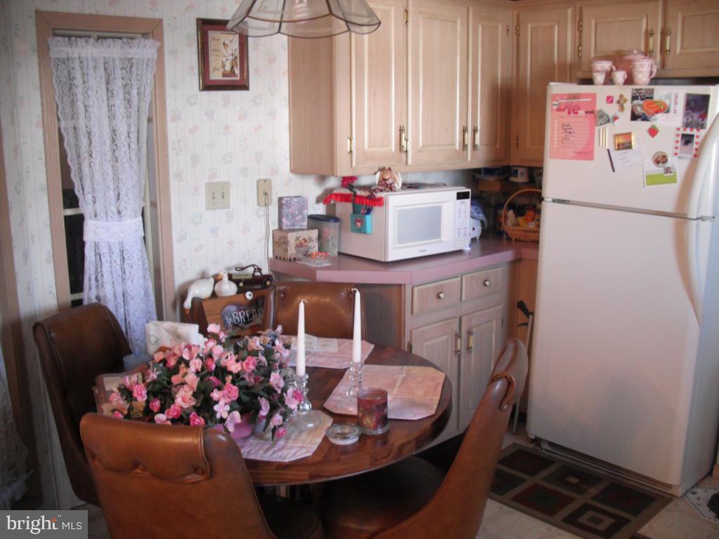 15 Janis Road Gordonville, PA 17529 - Photo 8 of 10 Gallery Image 8