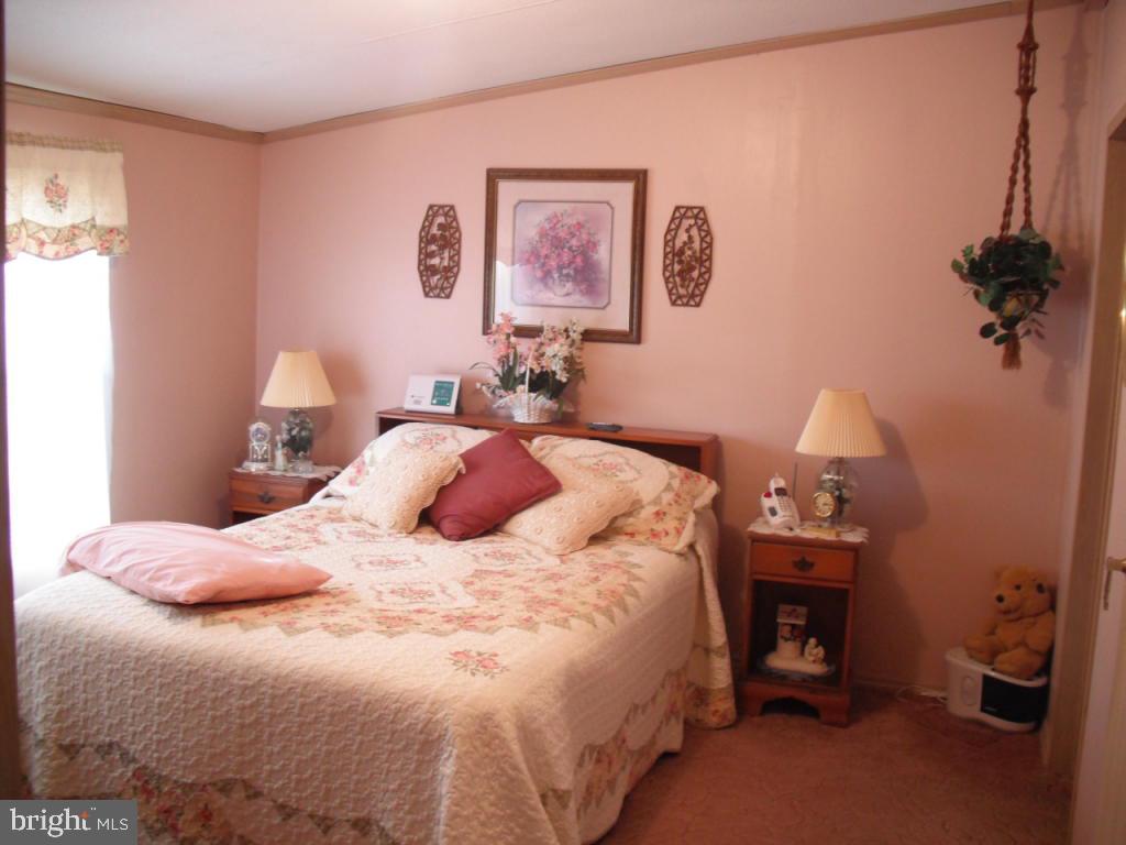 15 Janis Road Gordonville, PA 17529 - Photo 9 of 10 Gallery Image 9
