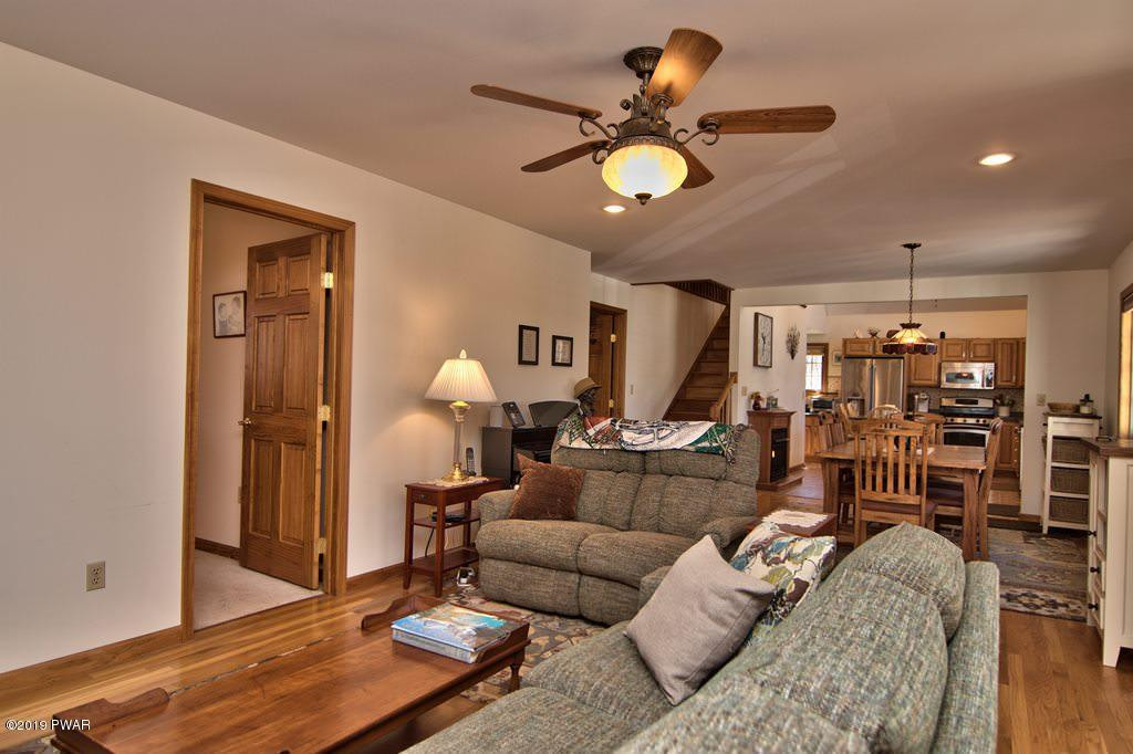 731 Spring Hill Road Sterling, PA 18463 - Photo 22 of 73 Living Room View 3