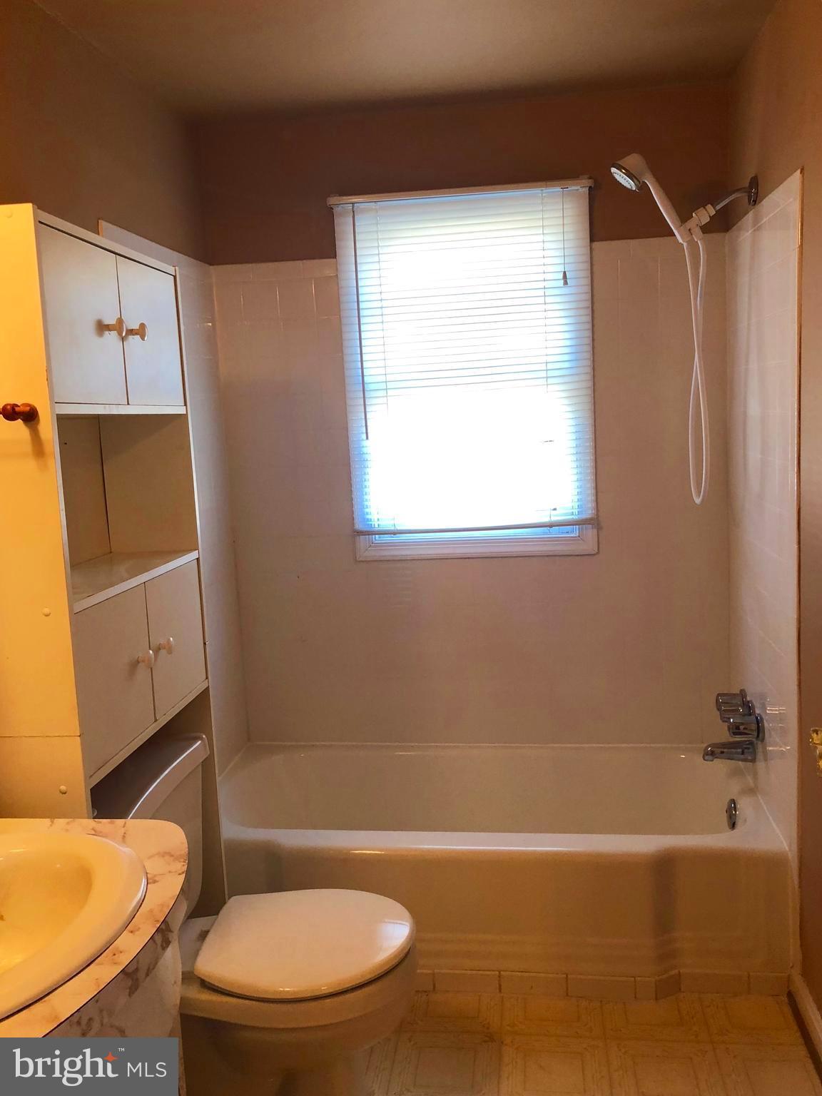 7653 Wheatley Road La Plata, MD 20646 - Photo 11 of 29 Bath