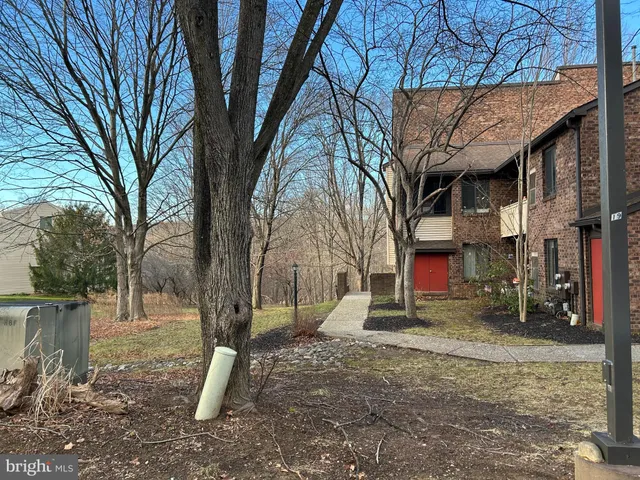 $452,000 | 910 Mountainview Drive, Unit 910, Chesterbrook, PA 19087