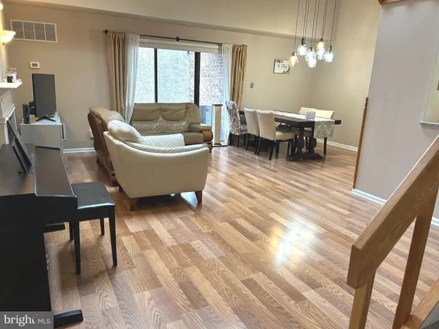 $452,000 | 910 Mountainview Drive, Unit 910, Chesterbrook, PA 19087