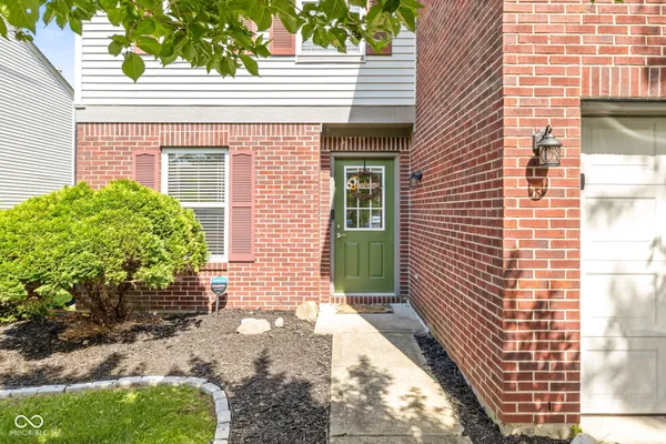 $275,000 | 5687 North Jamestown Drive, McCordsville, IN 46055