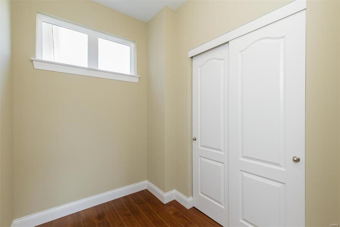 5905 Hawkins Ridge Court St. Louis, MO 63129 - Photo 27 of 42 Gallery Image 27