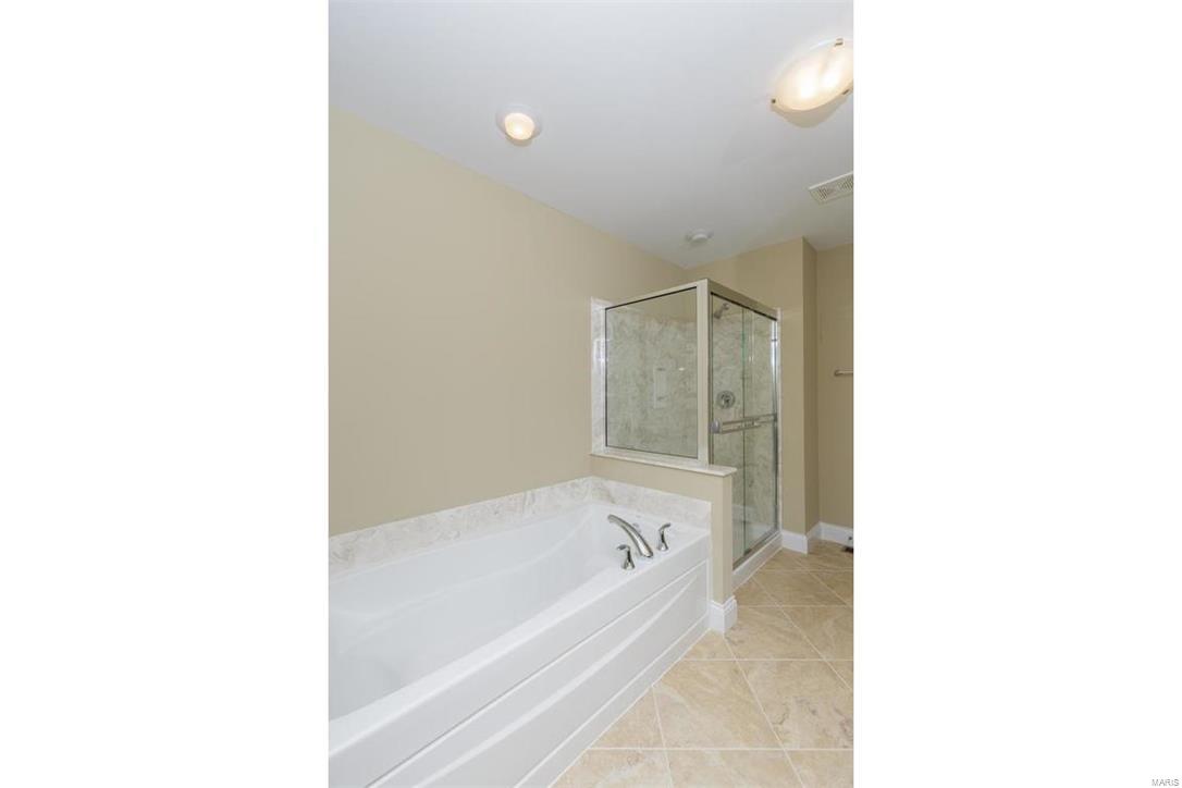 5905 Hawkins Ridge Court St. Louis, MO 63129 - Photo 34 of 42 Gallery Image 34