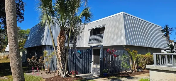 $2,000 | 3828 Jefferson Street, Stuart, FL 34997