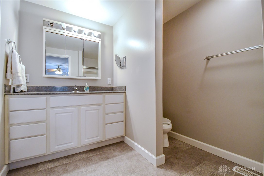 5804 Overbrooke Road Dayton, OH 45440 - Photo 31 of 51 Gallery Image 31