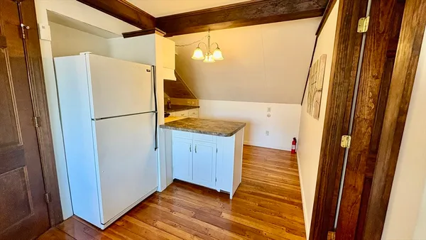 $1,650 | 5 Orchard Circle, Unit G, Marblehead, MA 01945