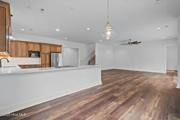 $1,998,995 | 314 East Rolling Meadows Road, Hampstead, NC 28443